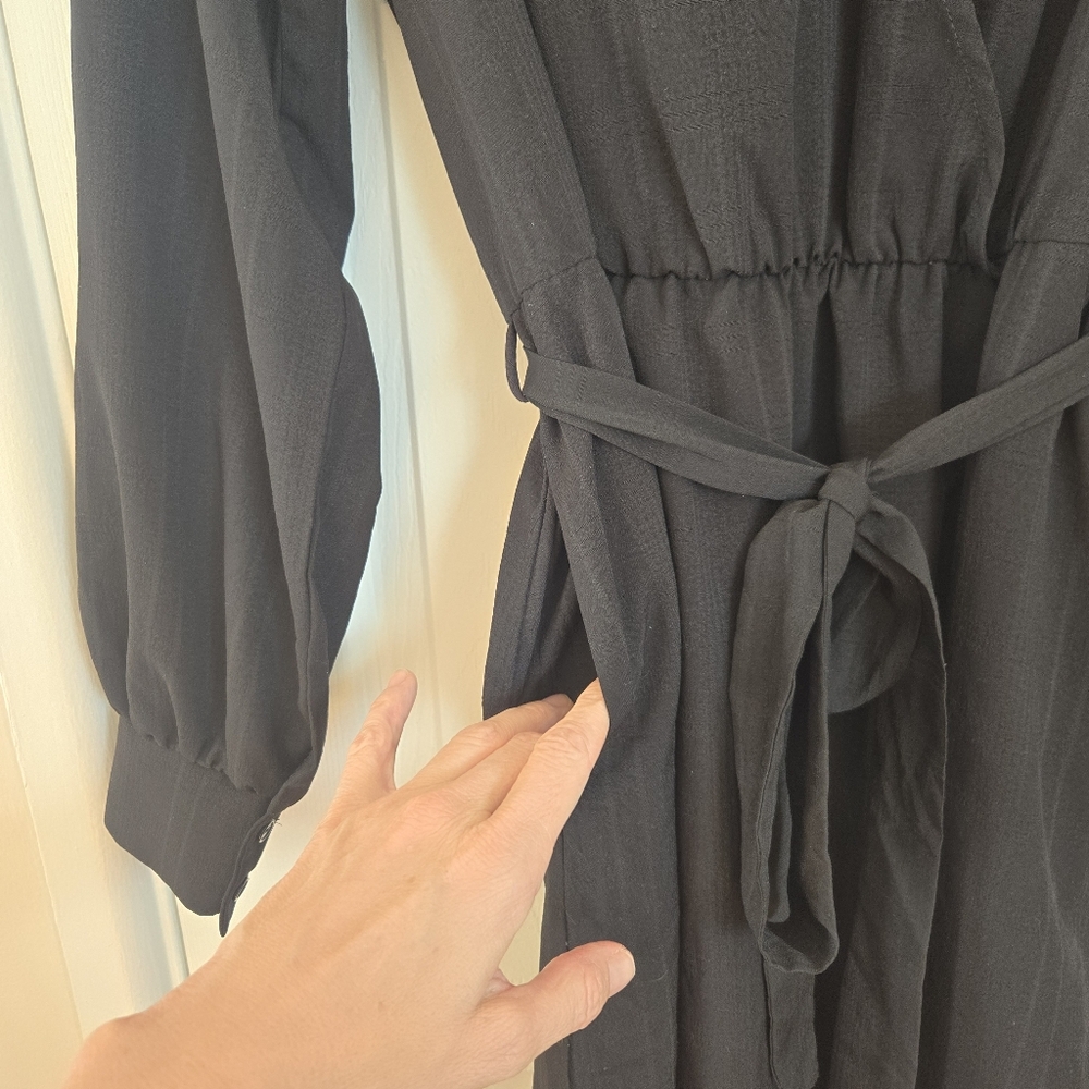 🖤 NEED Black Faux Wrap Maxi Dress Cinched Waist Pockets Size Large - Picture 11 of 17